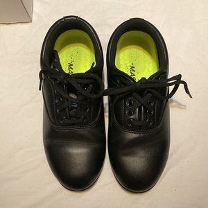 COPY - Used Drillmasters black shoes women’s size 6.5 or men’s size 4.5.